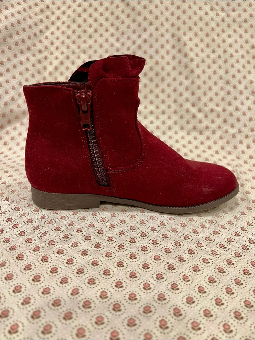 H&M Girl Burgundy Suede Ankle Boots - Stylish Ruffle Top. Size 12